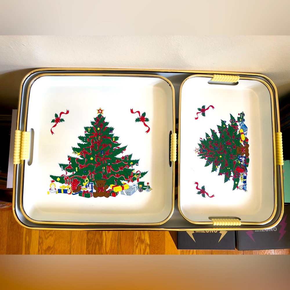 RARE Set of All (3) Vintage Lacquerware Christmas Trays